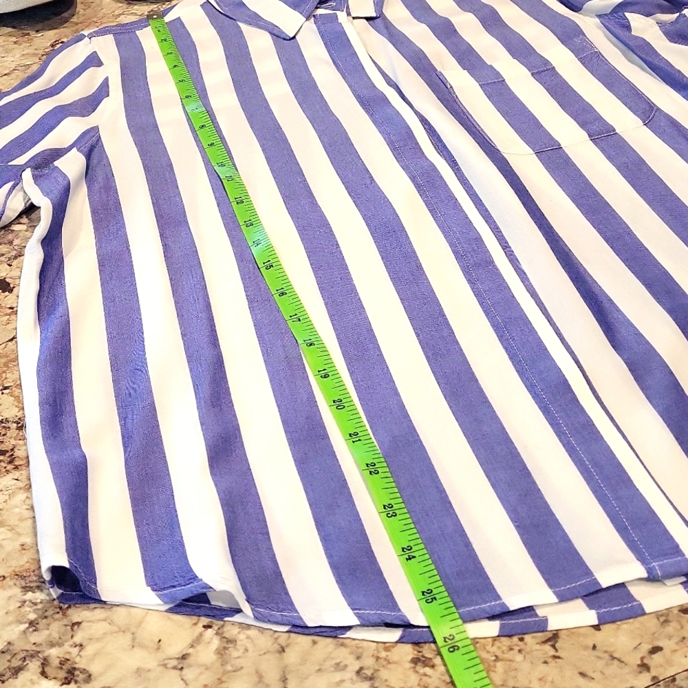 Rails Hayden adelaide stripe button down shirt sz M blue & white striped - Picture 11 of 11